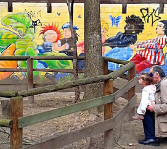 Kinderbauernhof Am Mauerplatz (Mauerplatz Children’s Farm)