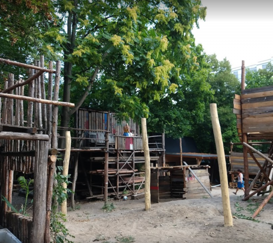 Abenteuerlicher Bauspielplatz Kolle 37 (adventure playground)