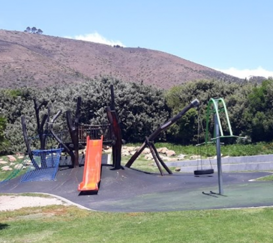Green PointPark Playground