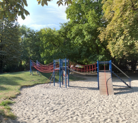 Playground in Nußbaumpark