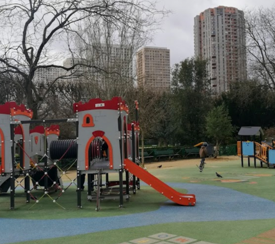 Playground in Parc de Choisy