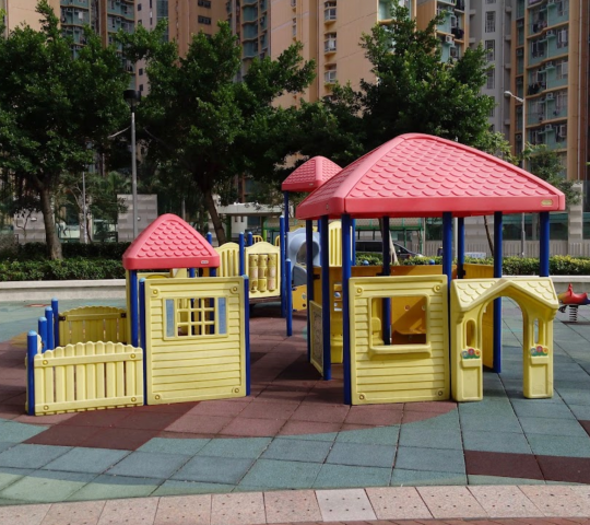 Playground in Kwai Chung San Kui Park