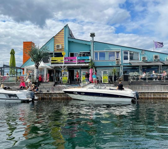 Kongen Marina Beach Bar & Restaurant