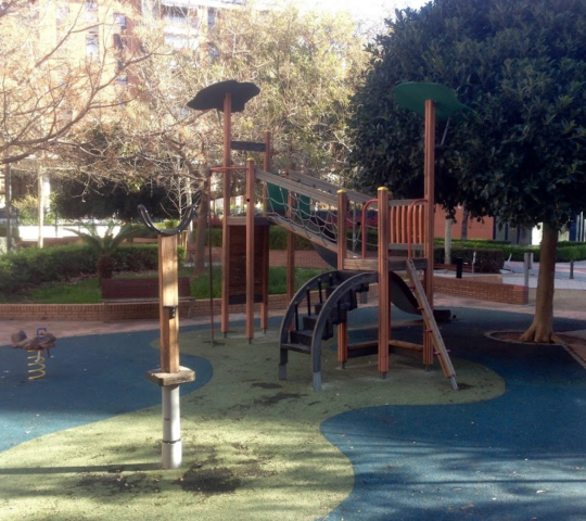 Parque infantil – Plaza Josep Monforte