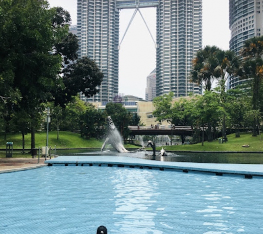 KLCC Swimming Pool