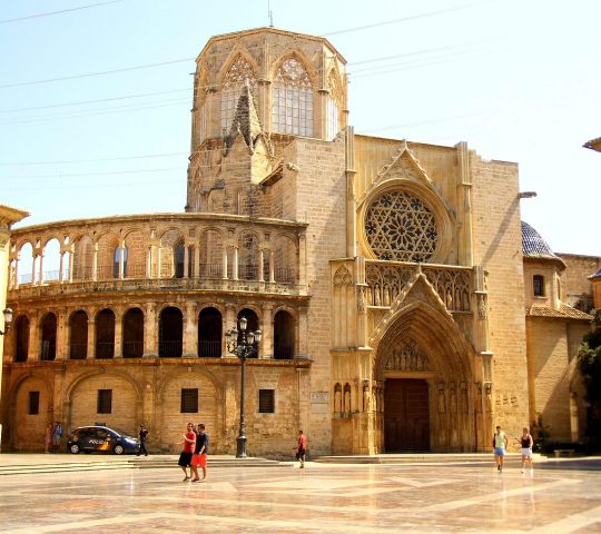 Plaza de la Virgen